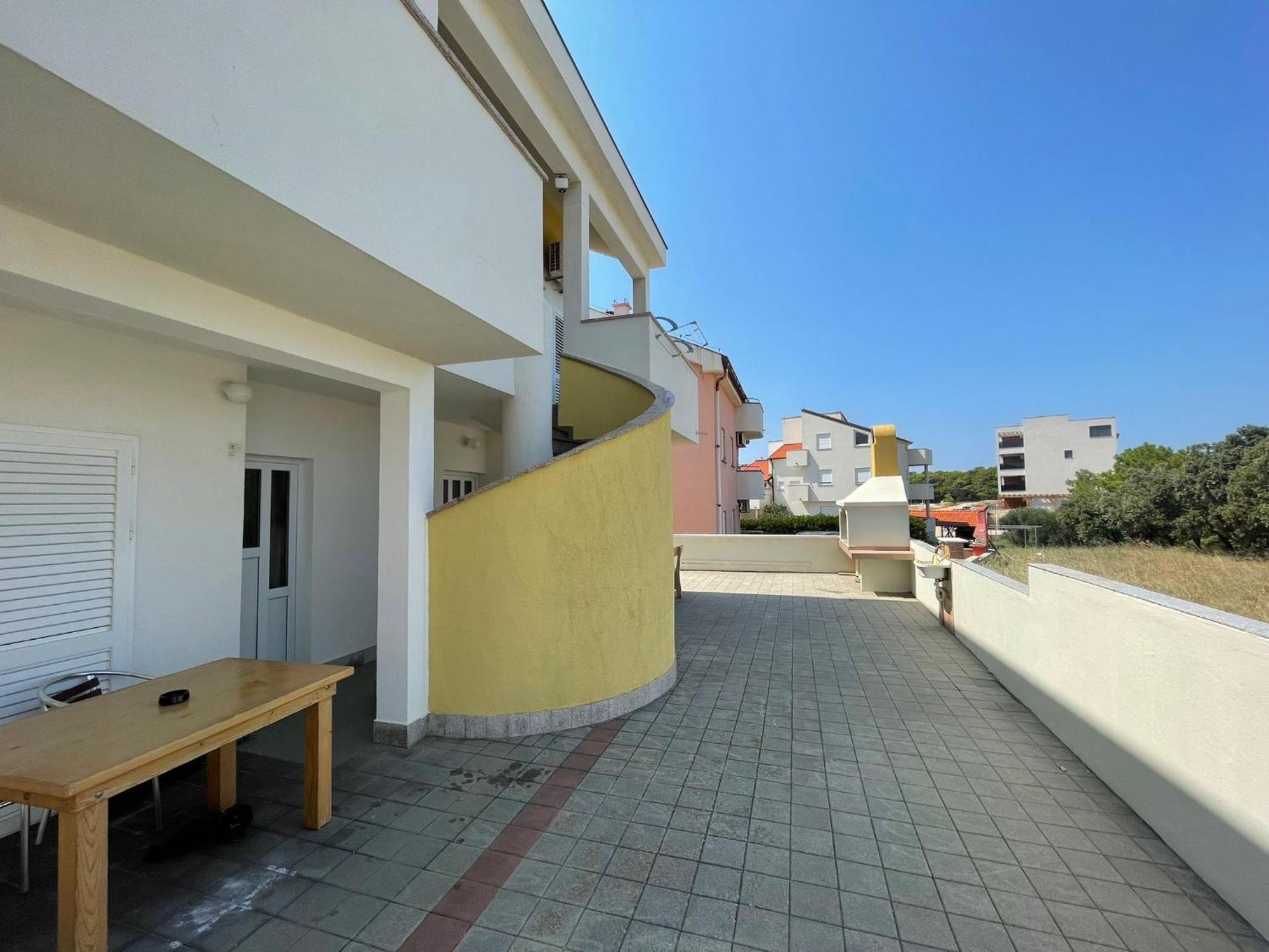 Apartments Iva Povljana Exterior photo